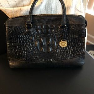 Brahmin Small Bag 12x8x4.5 great shape